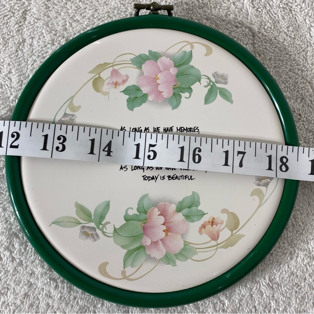 Vintage Ceramic Friendship Quote W Flowers Wall Decor - Picture 9 of 9